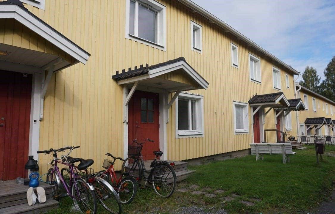 skidbacksvägen 16