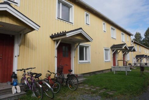 skidbacksvägen 16