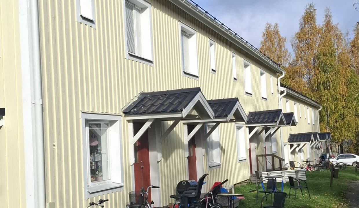 Skidbacksvägen 13 (2)